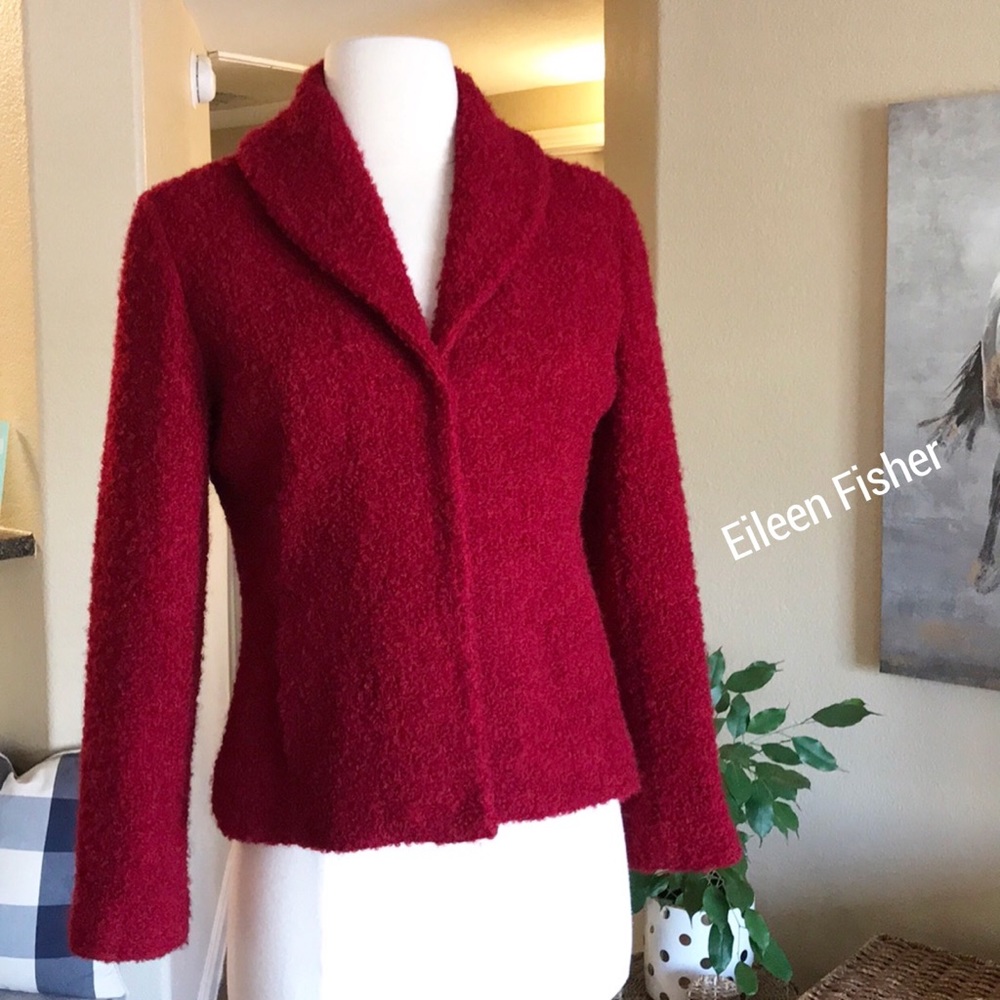 🌸❤️Eileen Fisher beautiful blazer ❤️